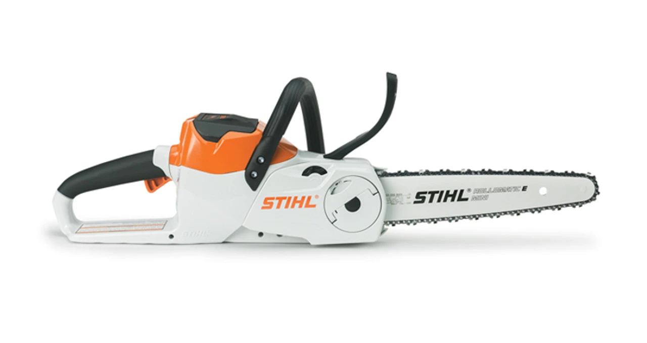 Stihl MSA 140 C-BQ Battery=Powered Chainsaw 3 Stihl MSA 140 C-BQ Battery=Powered Chainsaw