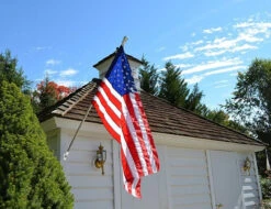Valley Forge 2.5' X4' Nylon American Flag Kit With 5ft. Aluminum Spinning Pole And Bracket